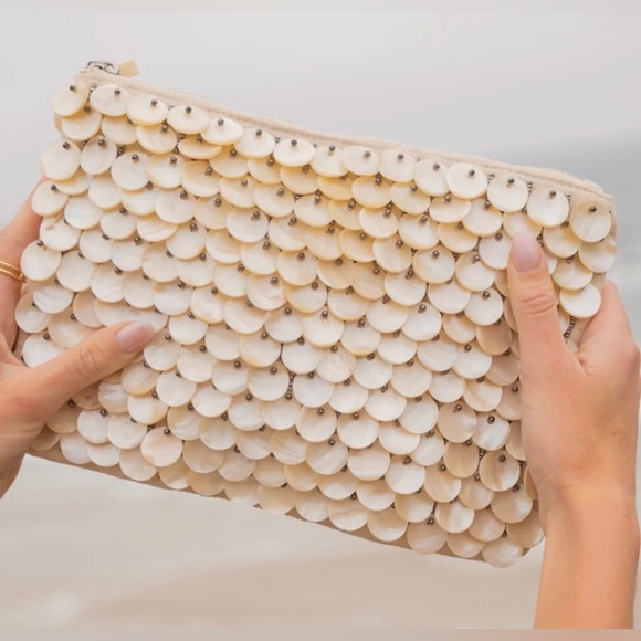 Antik Kraft Mother Of Pearl Elegant Shell Discs Cream Clutch - Picture 7 of 9